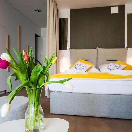 Apartament Sloneczny Колобжег
